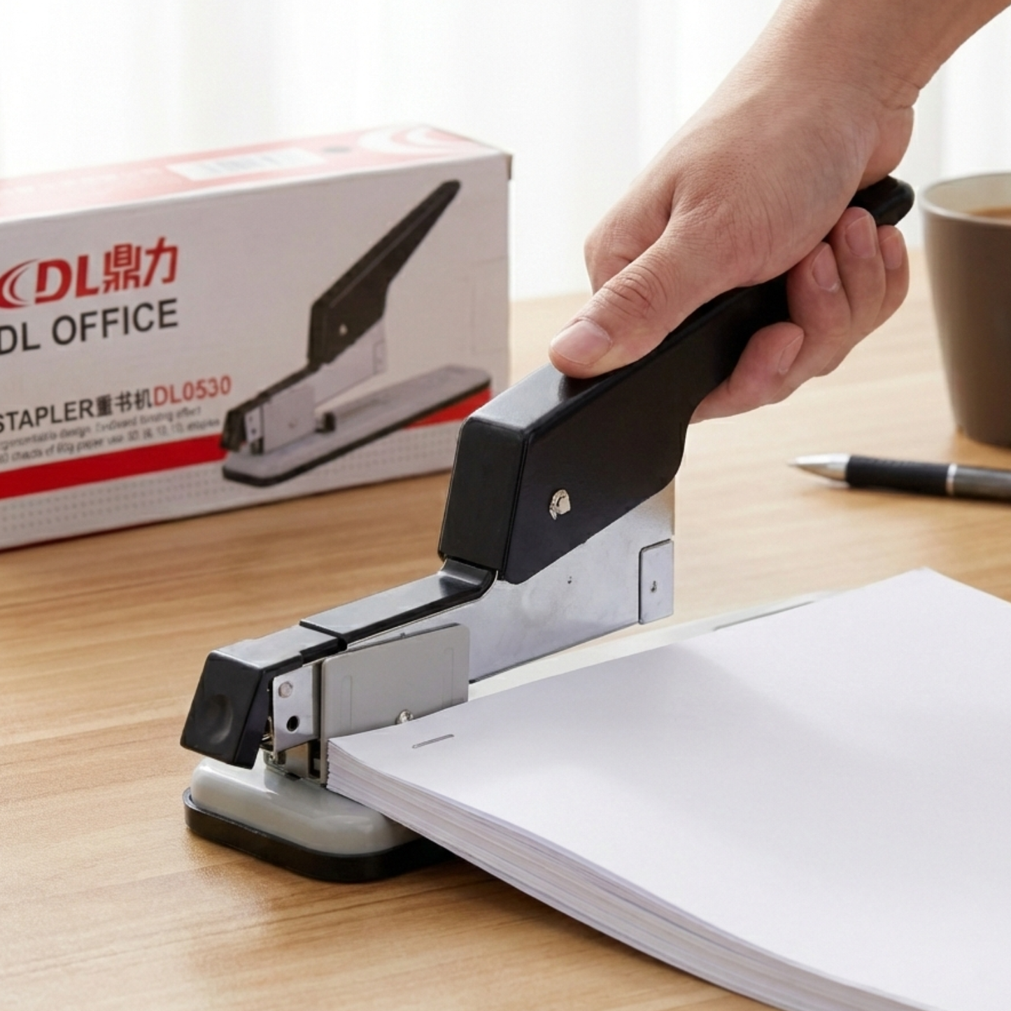 ENGRAMPADORA 100 HOJAS DL0530