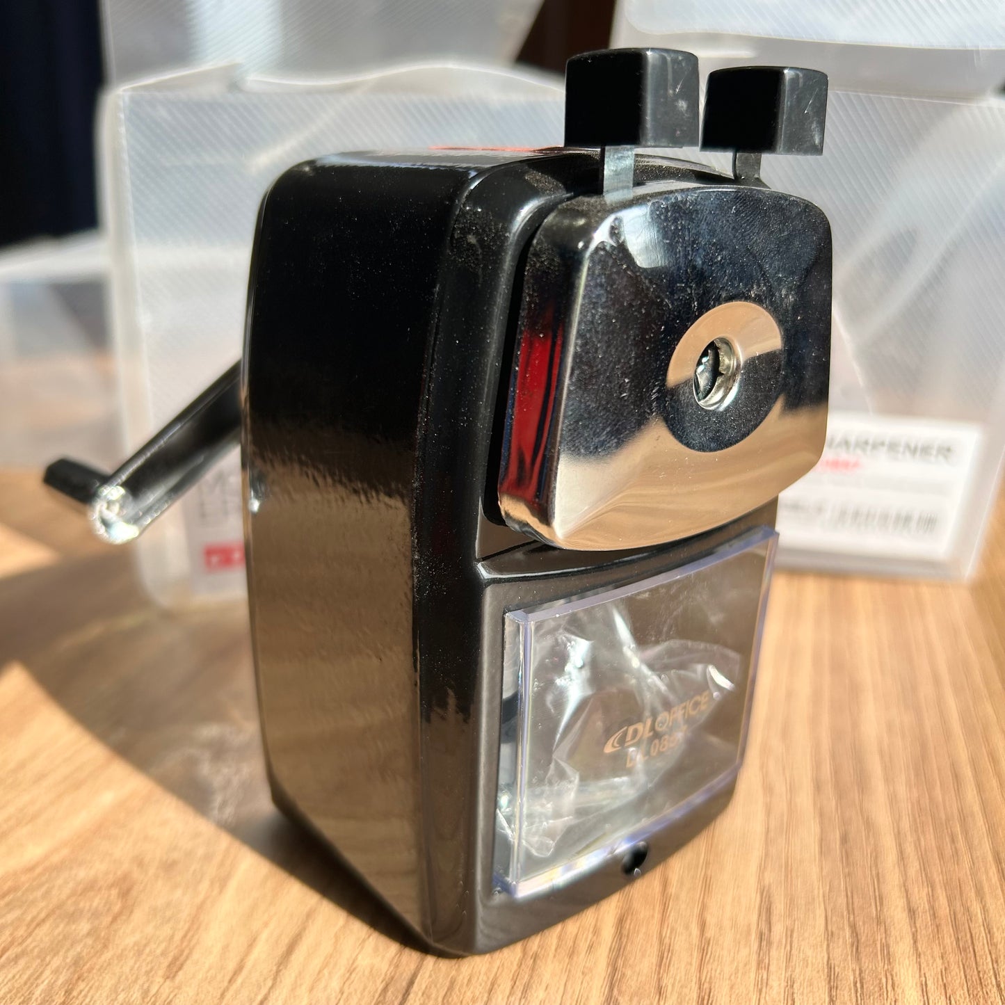 TAJADOR DE MESA METÁLICO ROARI