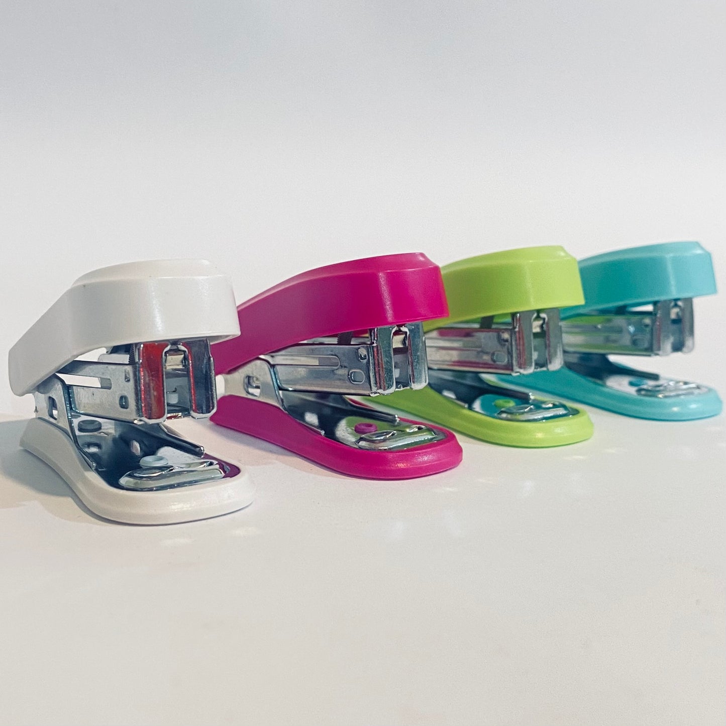 Engrampadora Pequeña