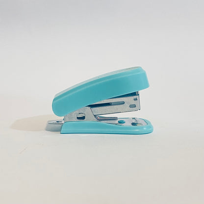 Engrampadora Pequeña