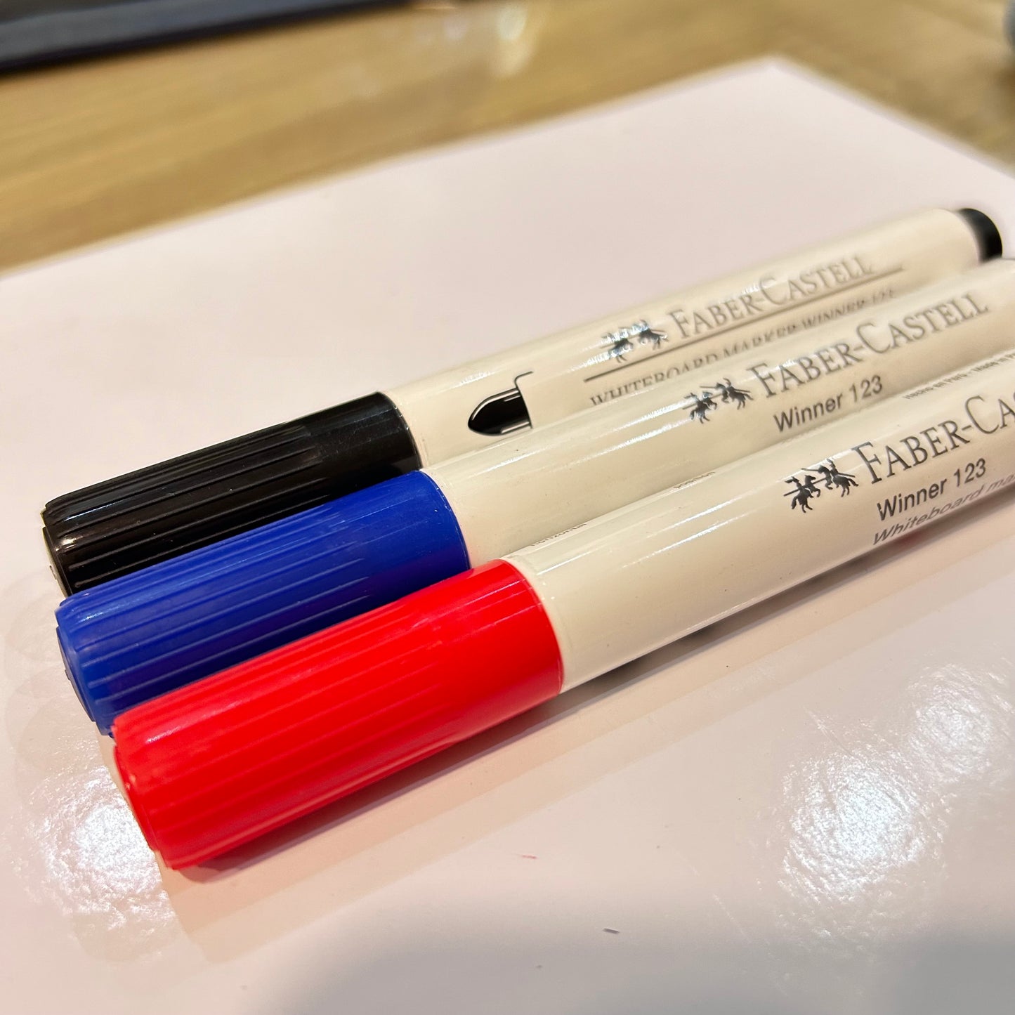 MARCADOR DE PIZARRA FABER CASTELL