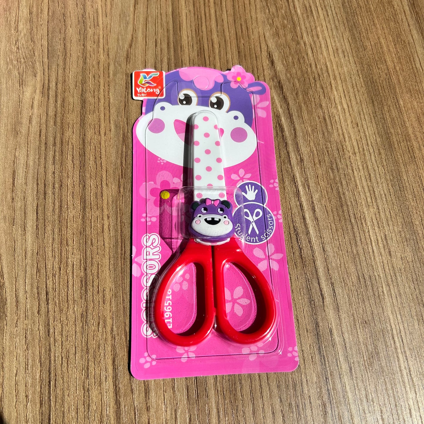 TIJERA ANTICORTE KINDER