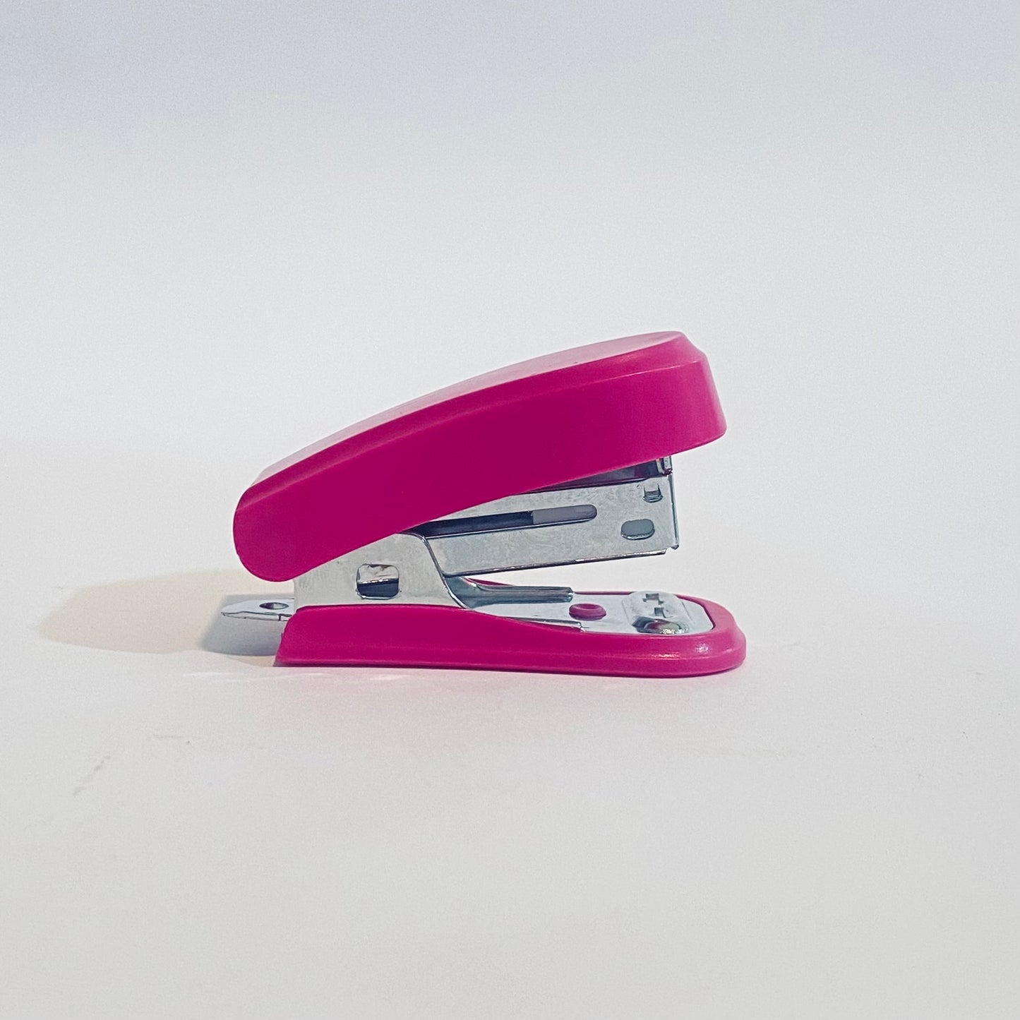 Engrampadora Pequeña